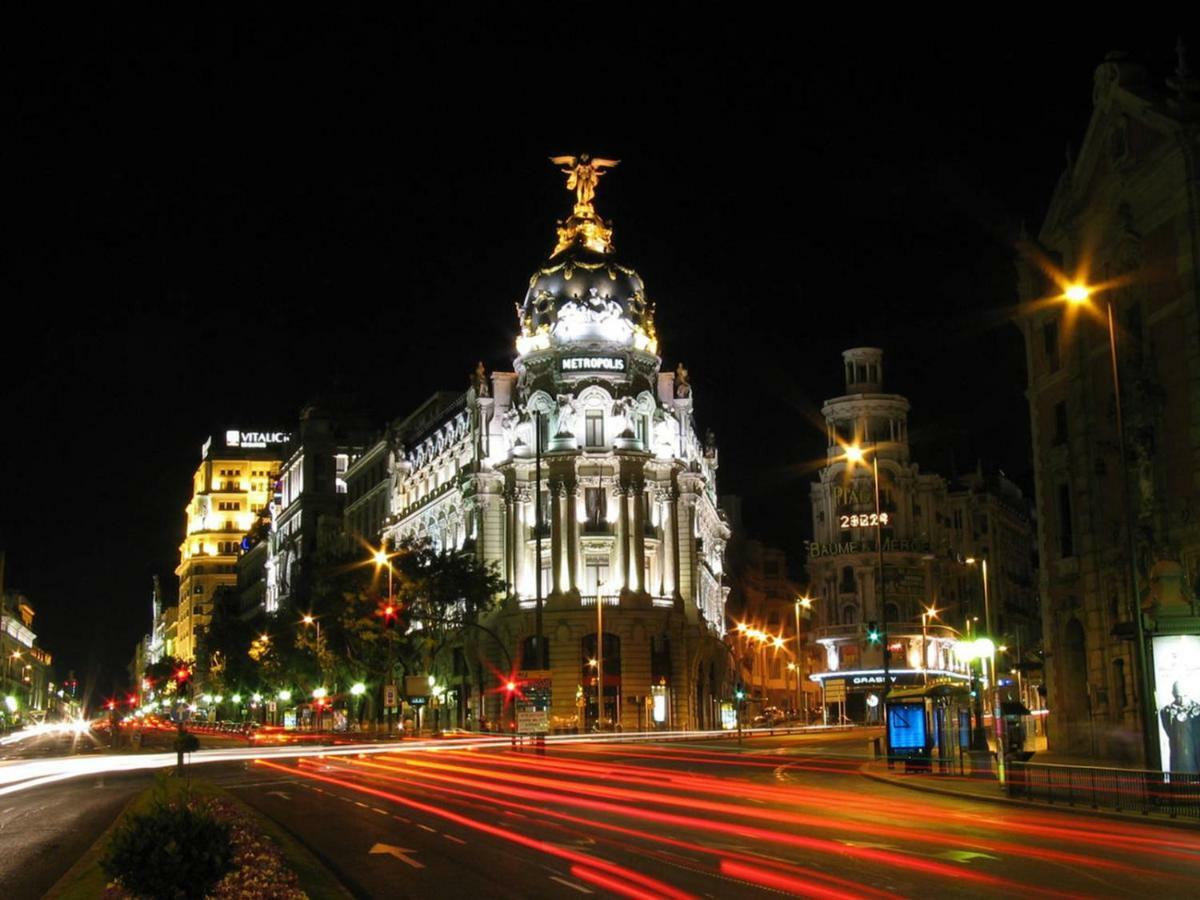 Atico En El Centro De Madrid - Calle Jardines Zewnętrze zdjęcie