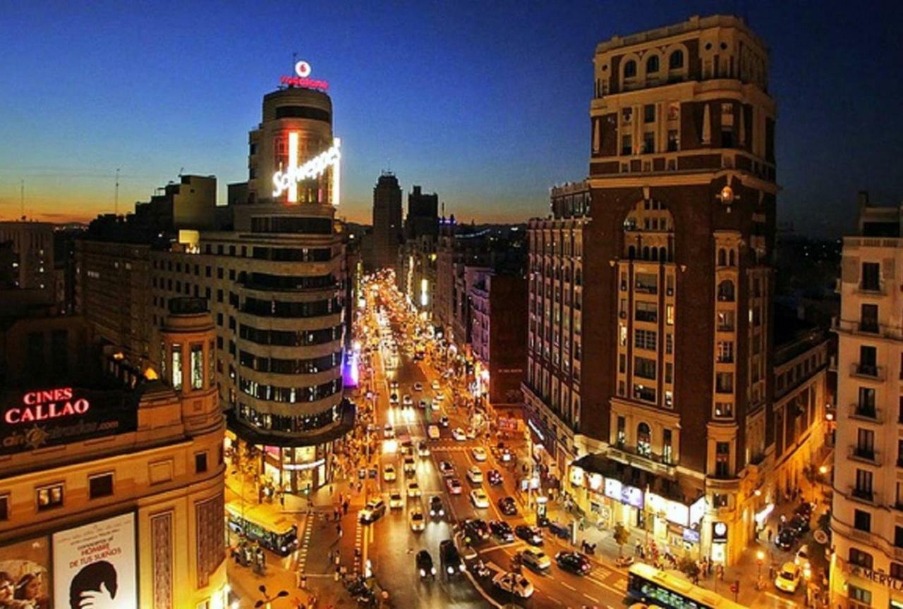 Atico En El Centro De Madrid - Calle Jardines Zewnętrze zdjęcie